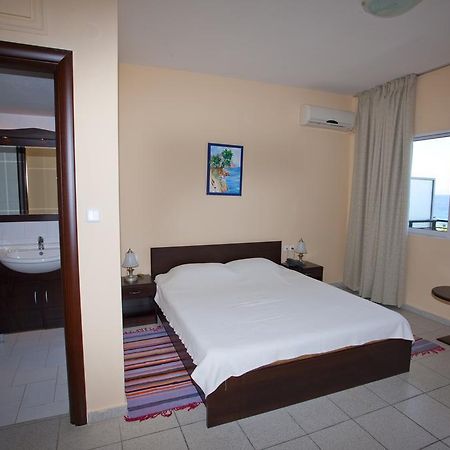 Acrotel Lily Ann Boutique Hotel 哈爾基季基州 外观 照片