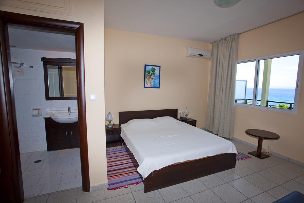 Acrotel Lily Ann Boutique Hotel 哈爾基季基州 外观 照片